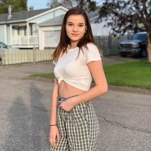 Meet your Posher, Sarah-kim junior